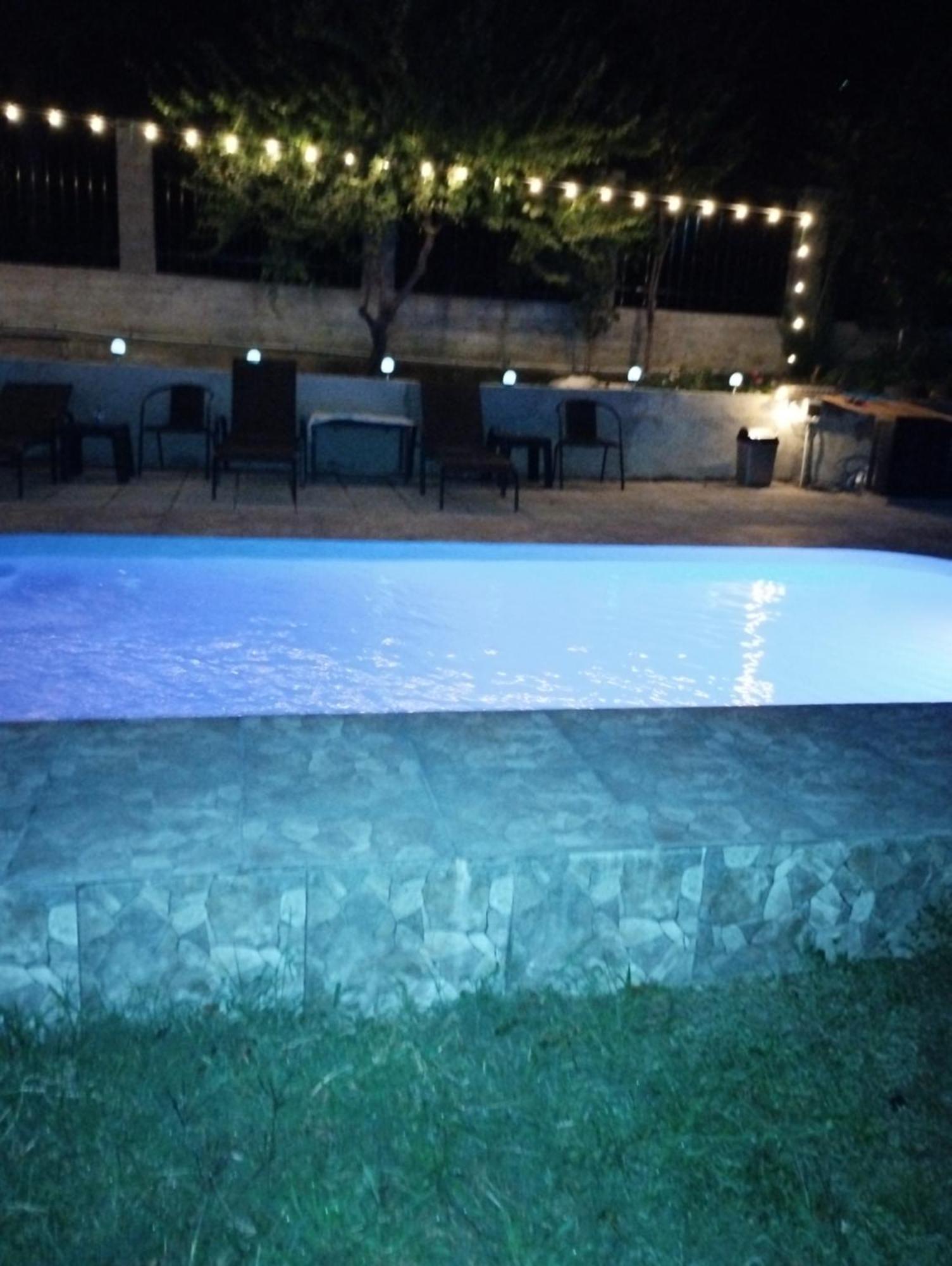 Casamarinela Hotel Orşova Buitenkant foto